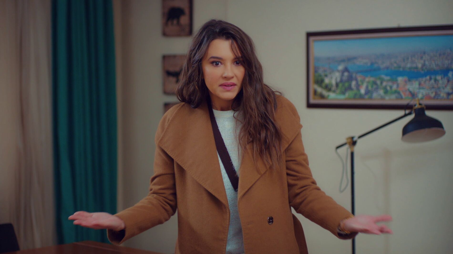 Candan entra en cólera al pedir explicaciones a Cemal