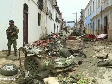 Mas de 40 heridos en Colombia por un atentado con coche bomba