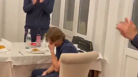 Las lágrimas de Luka Modric tras convertirse en el jugador con más partido en la selección de Croacia Las lágrimas de Luka Modric tras convertirse en el jugador con más partido en la selección de Croacia