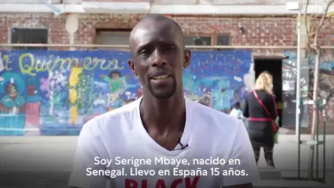 Pablo Iglesias incluye en sus listas para las elecciones en Madrid a Serigne Mbaye, del Sindicato de Manteros Pablo Iglesias incluye en sus listas para las elecciones en Madrid a Serigne Mbaye, del Sindicato de Manteros