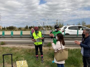 El emotivo homenaje a Sergi Murga, el exfutbolista del Girona B que murió atropellado por una furgoneta mientras entrenaba en bicicleta