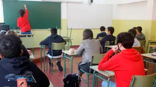 Alumnos en un instituto Alumnos en un instituto