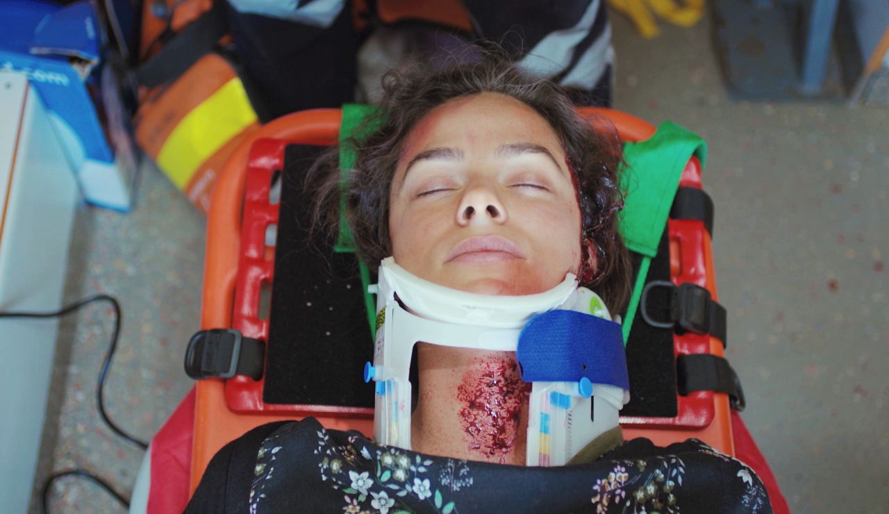 Bahar, Sarp y Hatice, al borde de la muerte en 'Mujer' Bahar, Sarp y Hatice, al borde de la muerte en 'Mujer'