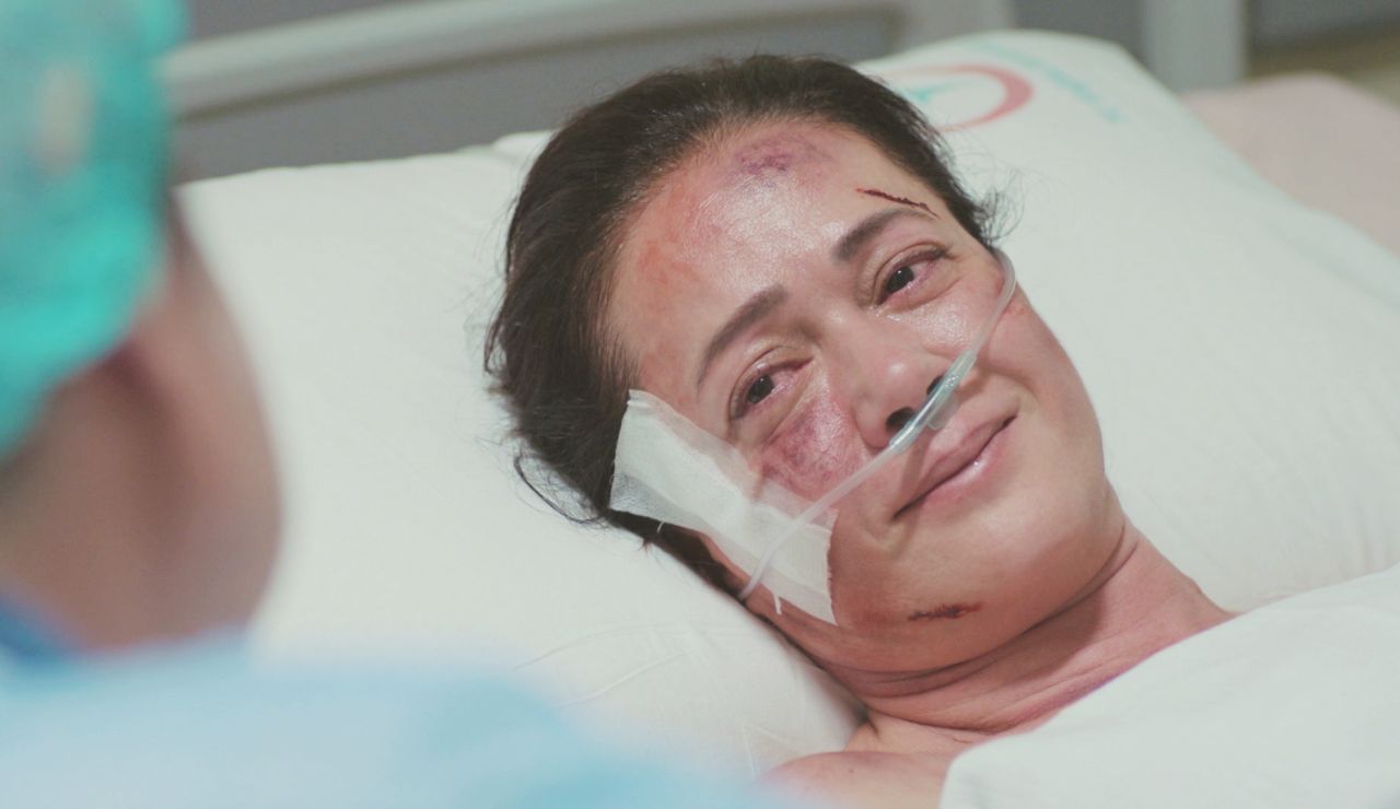 Enver, incapaz de aguantar las lágrimas con Hatice en 'Mujer' Enver, incapaz de aguantar las lágrimas con Hatice en 'Mujer'