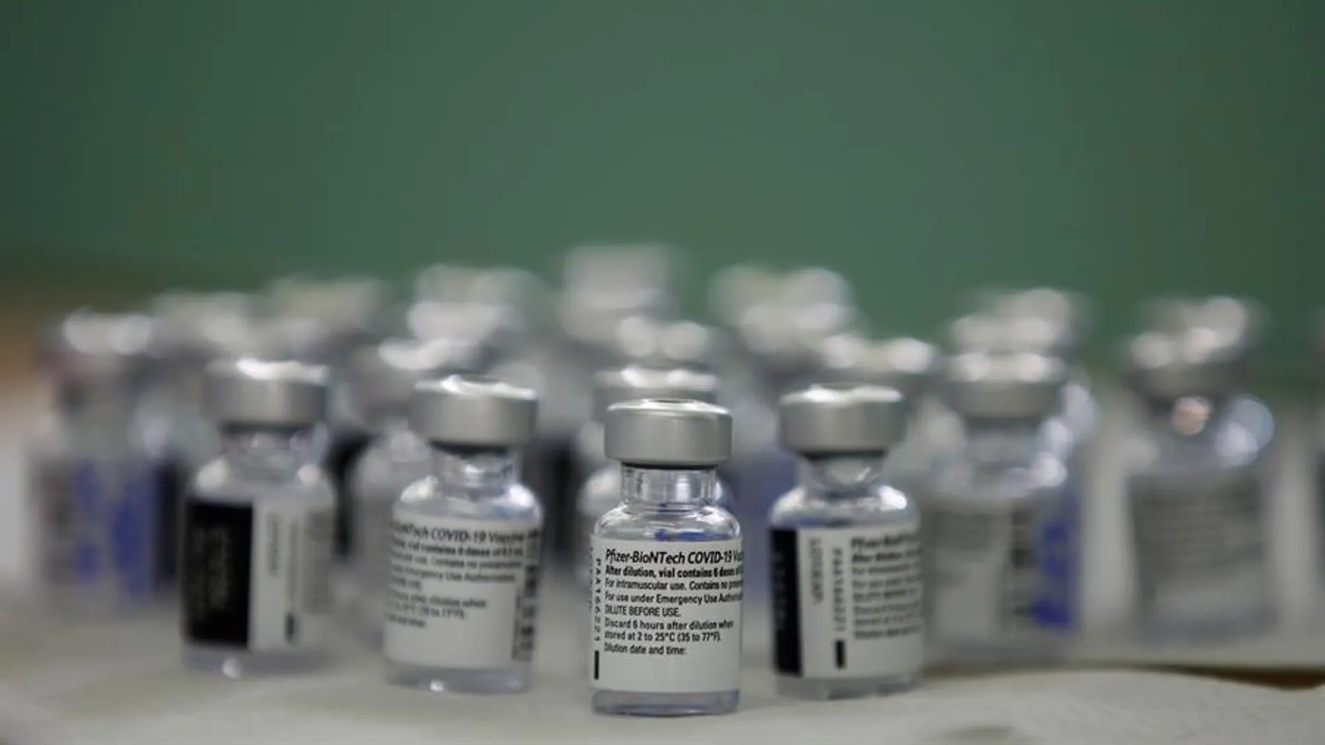 La vacuna de Pfizer reduce la mortalidad en un 98%, según un estudio pionero La vacuna de Pfizer reduce la mortalidad en un 98%, según un estudio pionero