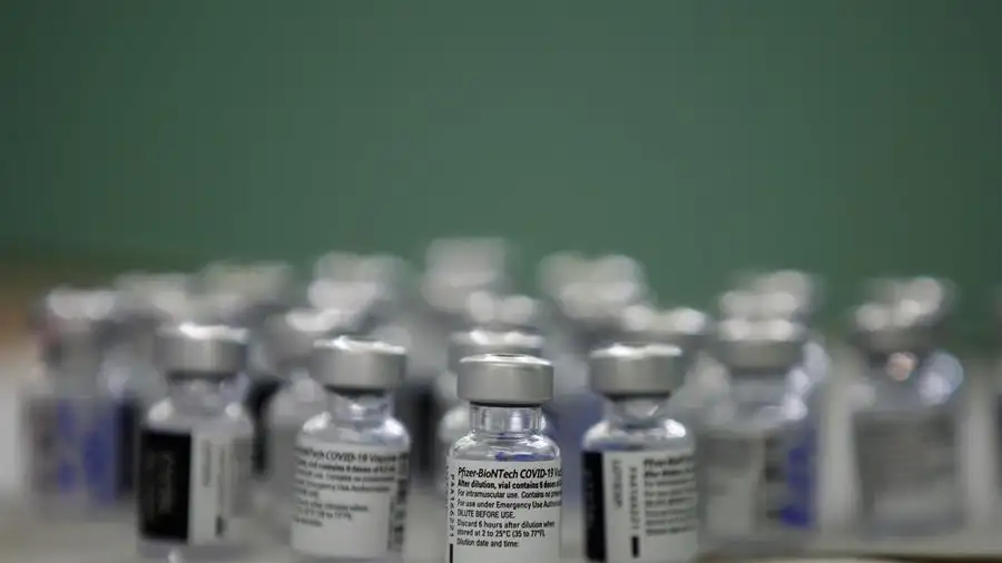 La vacuna de Pfizer reduce la mortalidad en un 98%, seg&uacute;n un estudio pionero