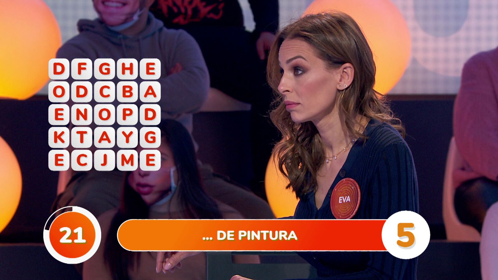 La reacción de Eva González ante la destreza de Pablo en la ‘Sopa de Letras’