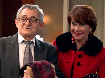 Isabel y Justo celebran la decisión de Cristina sobre su relación Isabel y Justo celebran la decisión de Cristina sobre su relación
