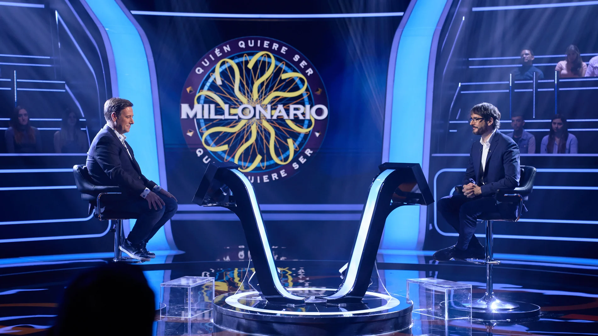 Ponte a prueba con las mismas preguntas que Marta Hazas, Carlos Latre y Lorenzo Silva en '¿Quién quiere ser millonario?'
