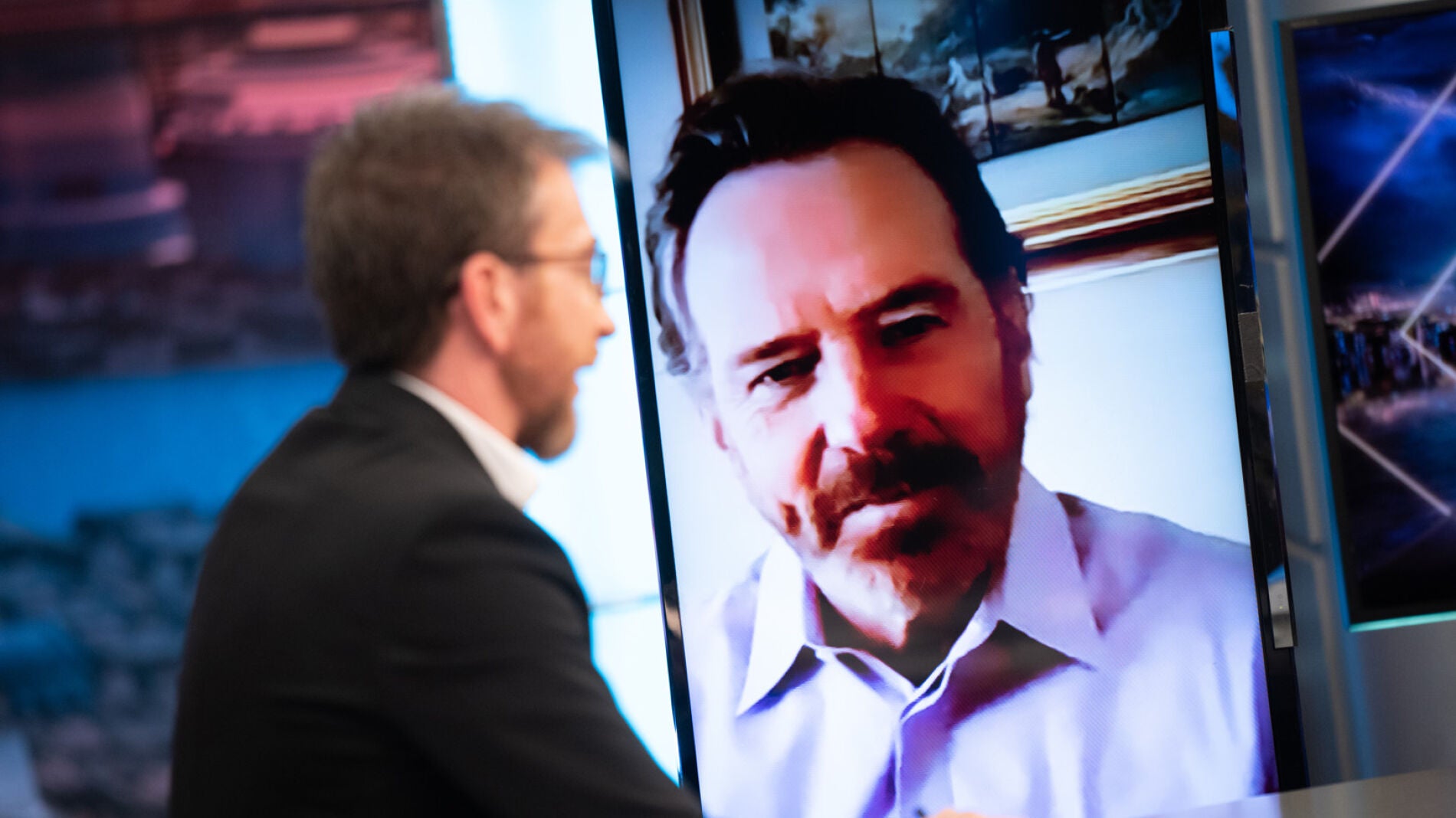 Disfruta de la entrevista completa a Bryan Cranston en 'El Hormiguero 3.0'