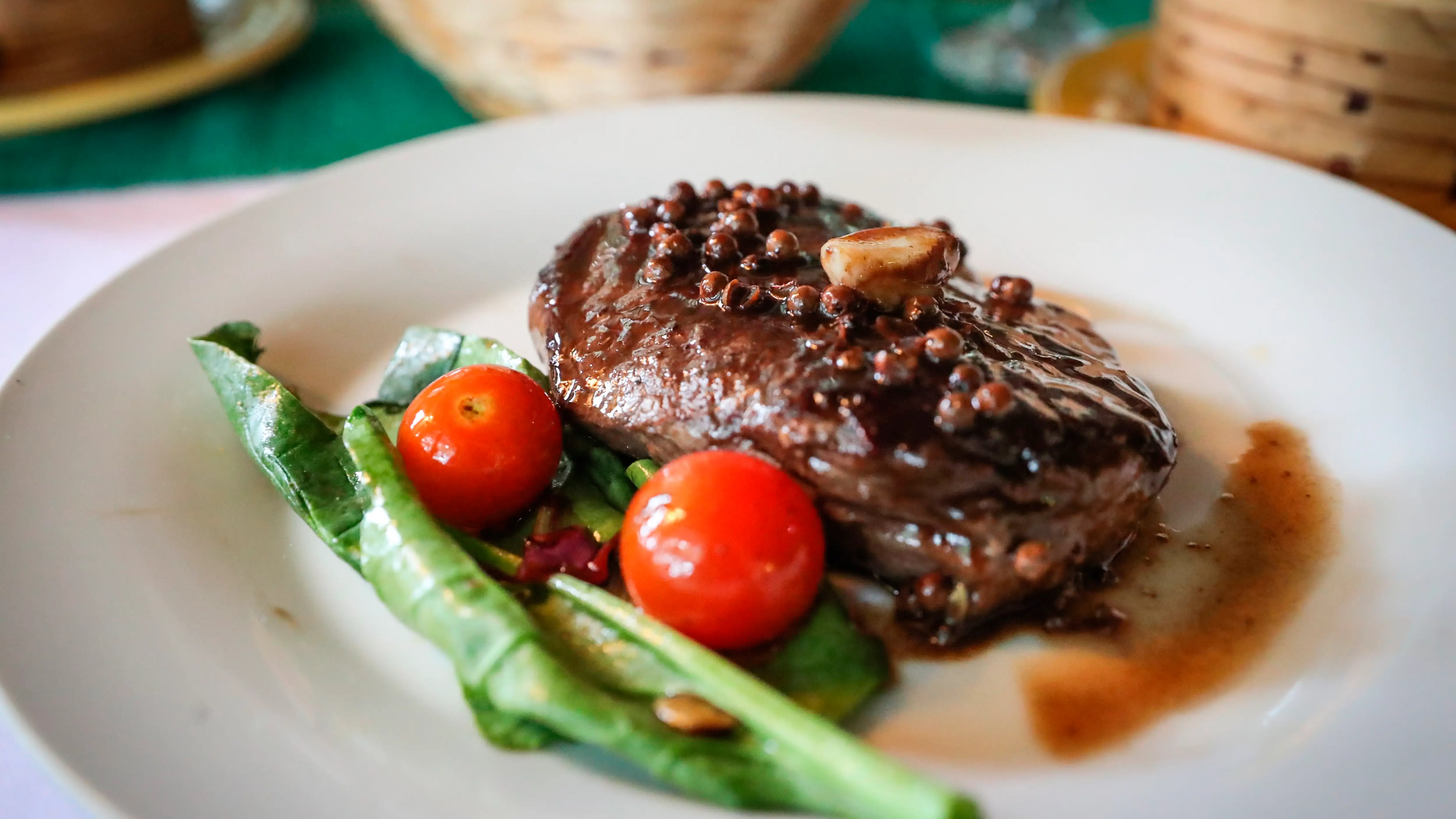 Un estudio afirma que la comida sabe mejor cuando la vemos antes de olerla Un estudio afirma que la comida sabe mejor cuando la vemos antes de olerla