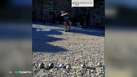 Tanguy Penin, el especialista de la petanca que ha asombrado al mundo con su precisión Tanguy Penin, el especialista de la petanca que ha asombrado al mundo con su precisión