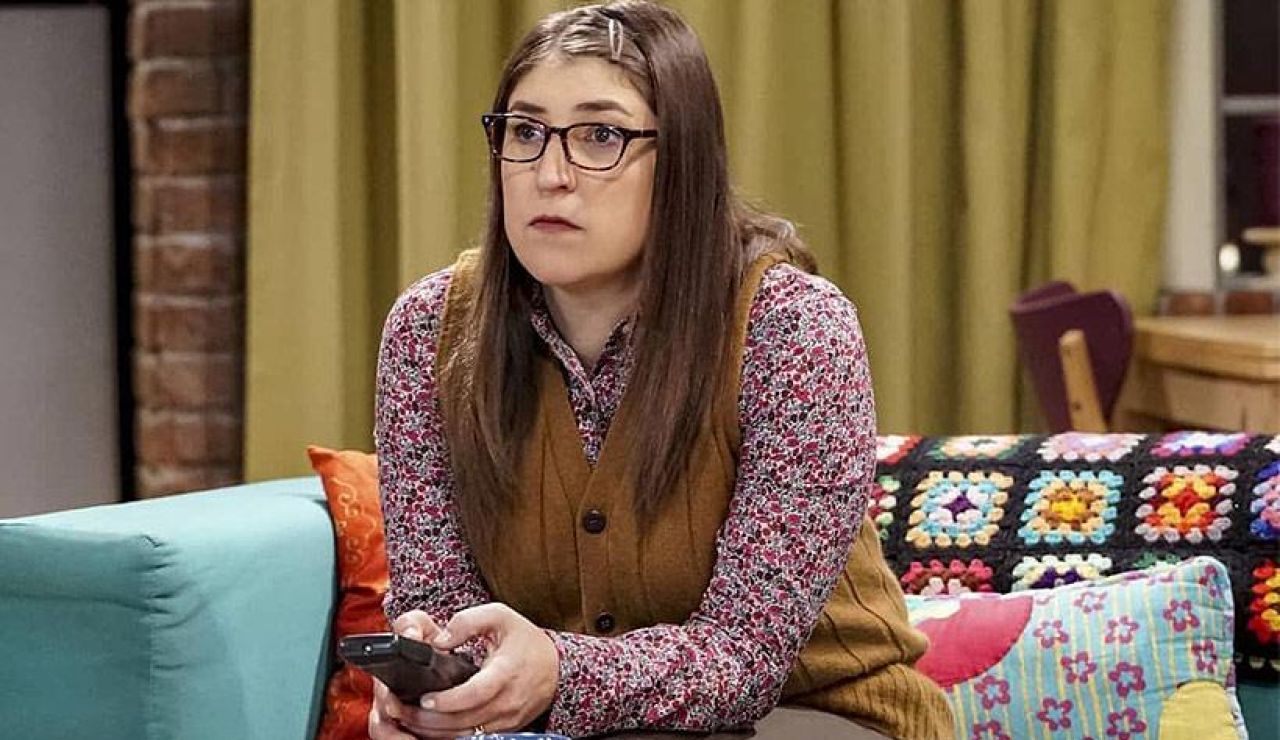 Mayim Bialik ('The Big Bang Theory') confiesa el papel que perdió en 'SpiderMan' y que aún le persigue