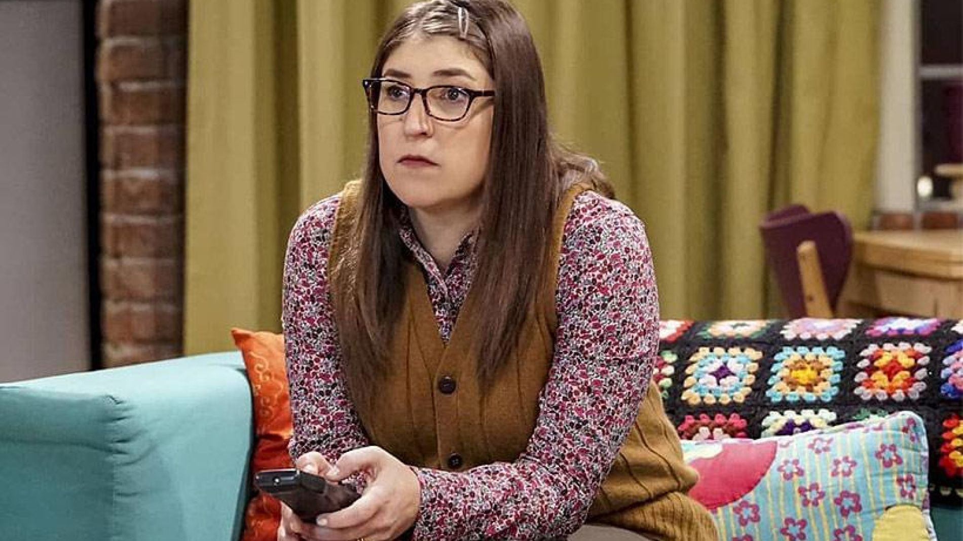 "Quería Llorar": Mayim Bialik Confiesa La Ansiedad Que Sufría En 'The ...