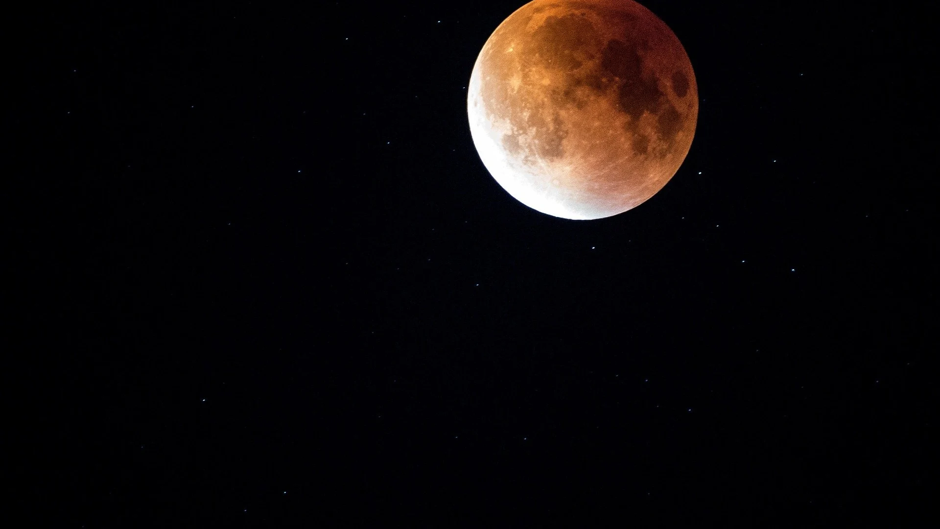 ¿Cómo ver la superluna rosa hoy? ¿Cómo ver la superluna rosa hoy?