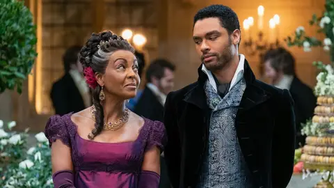 'Los Bridgerton': Lady Danbury aclara contundente la salida de Regé-Jean Page tras muchos rumores 'Los Bridgerton': Lady Danbury aclara contundente la salida de Regé-Jean Page tras muchos rumores