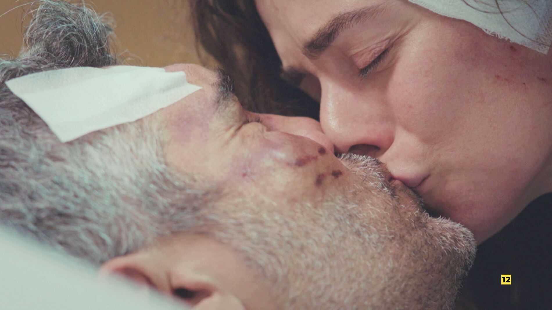 Bahar decide empezar una nueva vida con Sarp, en el pr&oacute;ximo cap&iacute;tulo de 'Mujer'