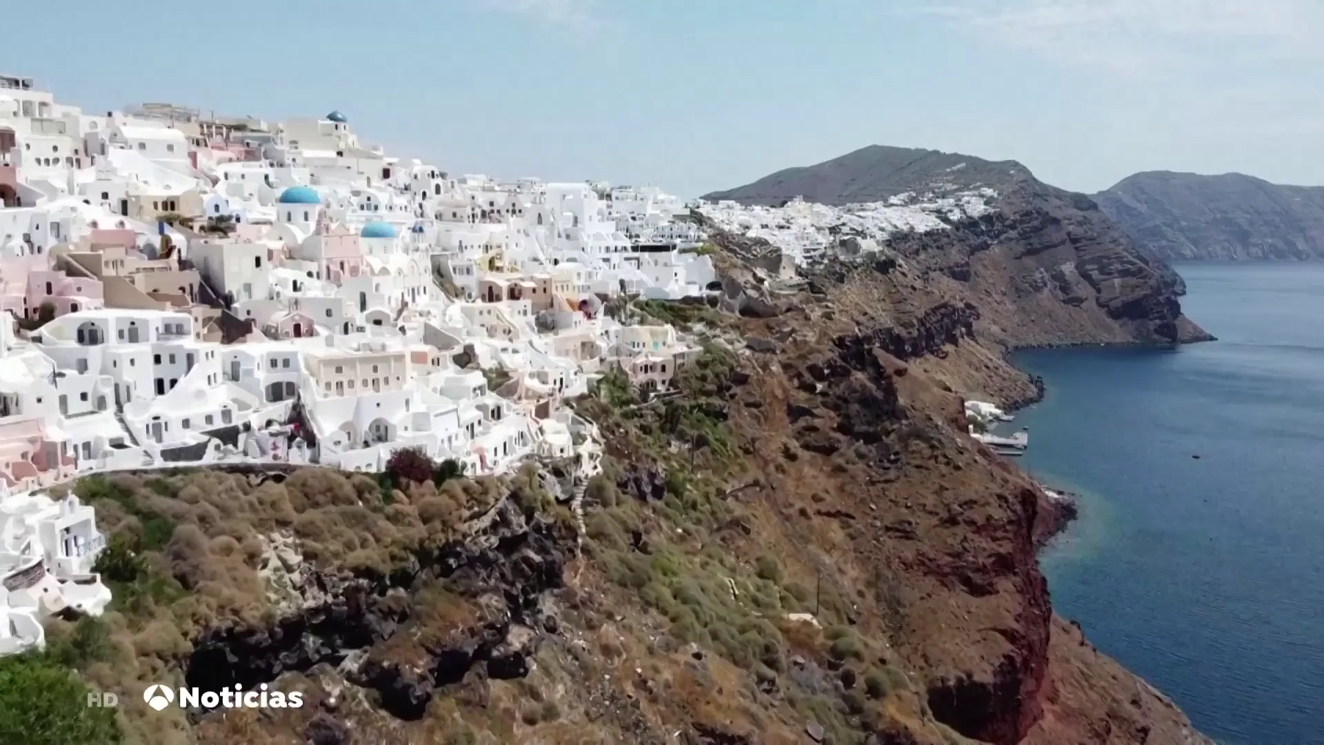 España se confía al pasaporte covid frente a la ofertas agresivas de países como Grecia para atraer turistas España se confía al pasaporte covid frente a la ofertas agresivas de países como Grecia para atraer turistas