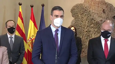 A3 Noticias 2 (16-01-21) Pedro Sánchez: 'Vamos a garantizar en este año la vacunación de todos los compatriotas' A3 Noticias 2 (16-01-21) Pedro Sánchez: 'Vamos a garantizar en este año la vacunación de todos los compatriotas'