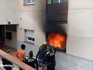Dos muertos y varios heridos en el incendio de una casa de Girona 
