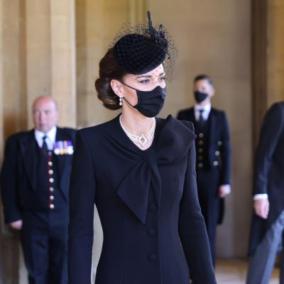 El detalle de la reina Isabel II con Kate Middleton en el funeral del Duque de Edimburgo