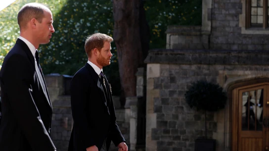 Los príncipes Guillermo y Harry, en el funeral por el duque de Edimburgo Los príncipes Guillermo y Harry, en el funeral por el duque de Edimburgo