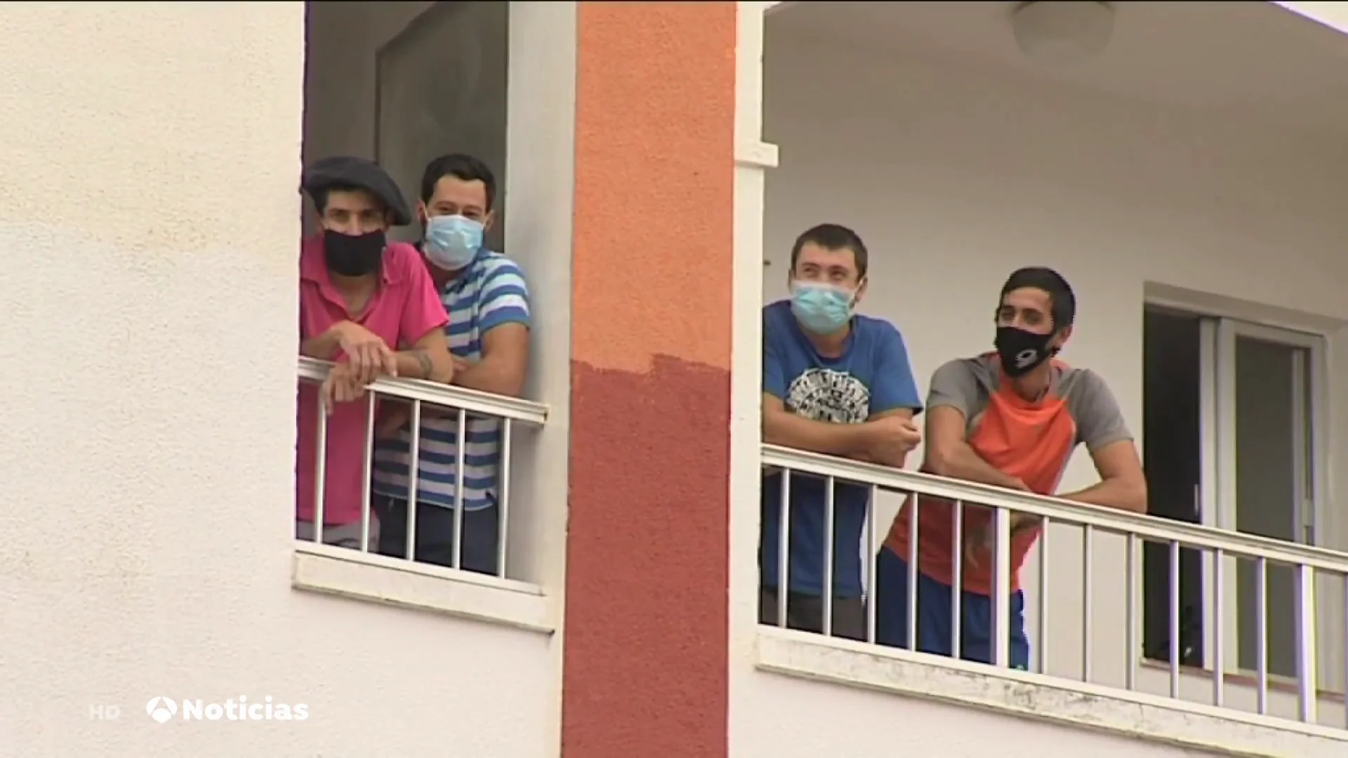 Un grupo de 25 esquiladores uruguayos, sospechoso de estar contagiados de la cepa brasile&ntilde;a, aislados en Badajoz
