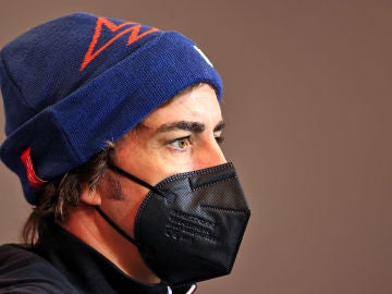 Fernando Alonso, autocrítico tras la clasificación: "No fui rápido ni maximicé el rendimiento del coche"