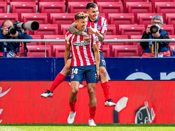 El Atlético de Madrid espanta los fantasmas de la Liga con una goleada al Eibar El Atlético de Madrid espanta los fantasmas de la Liga con una goleada al Eibar