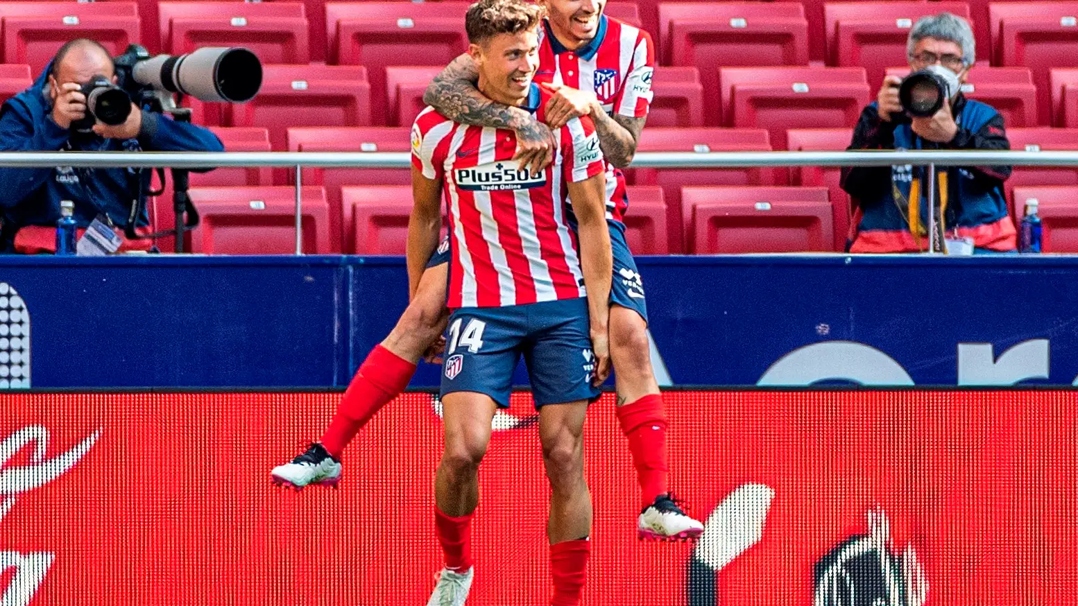 El Atl&eacute;tico de Madrid espanta los fantasmas de la Liga con una goleada al Eibar