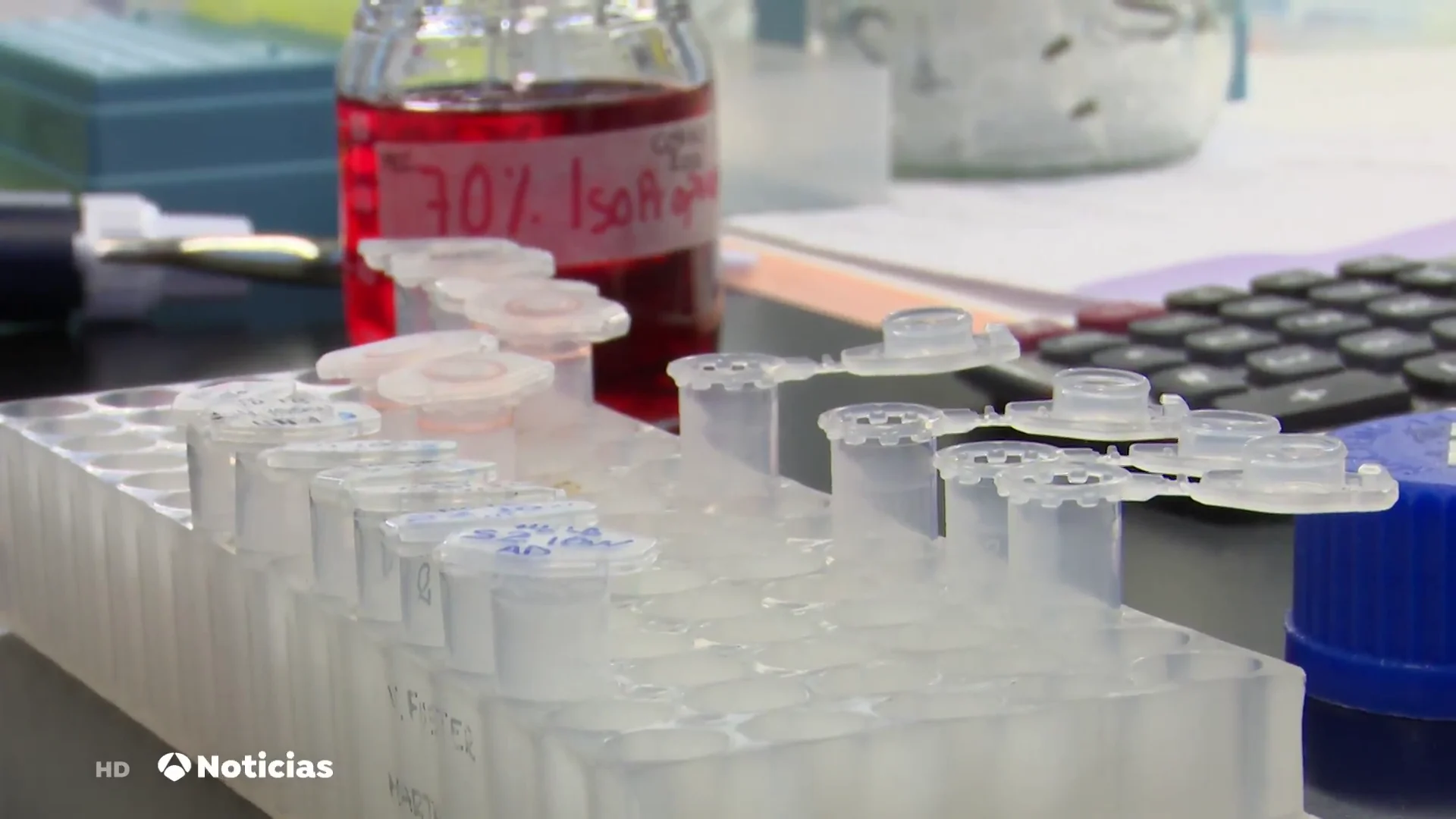 La vacuna española contra el coronavirus empieza sus ensayos en junio y podría estar lista este 2021 La vacuna española contra el coronavirus empieza sus ensayos en junio y podría estar lista este 2021