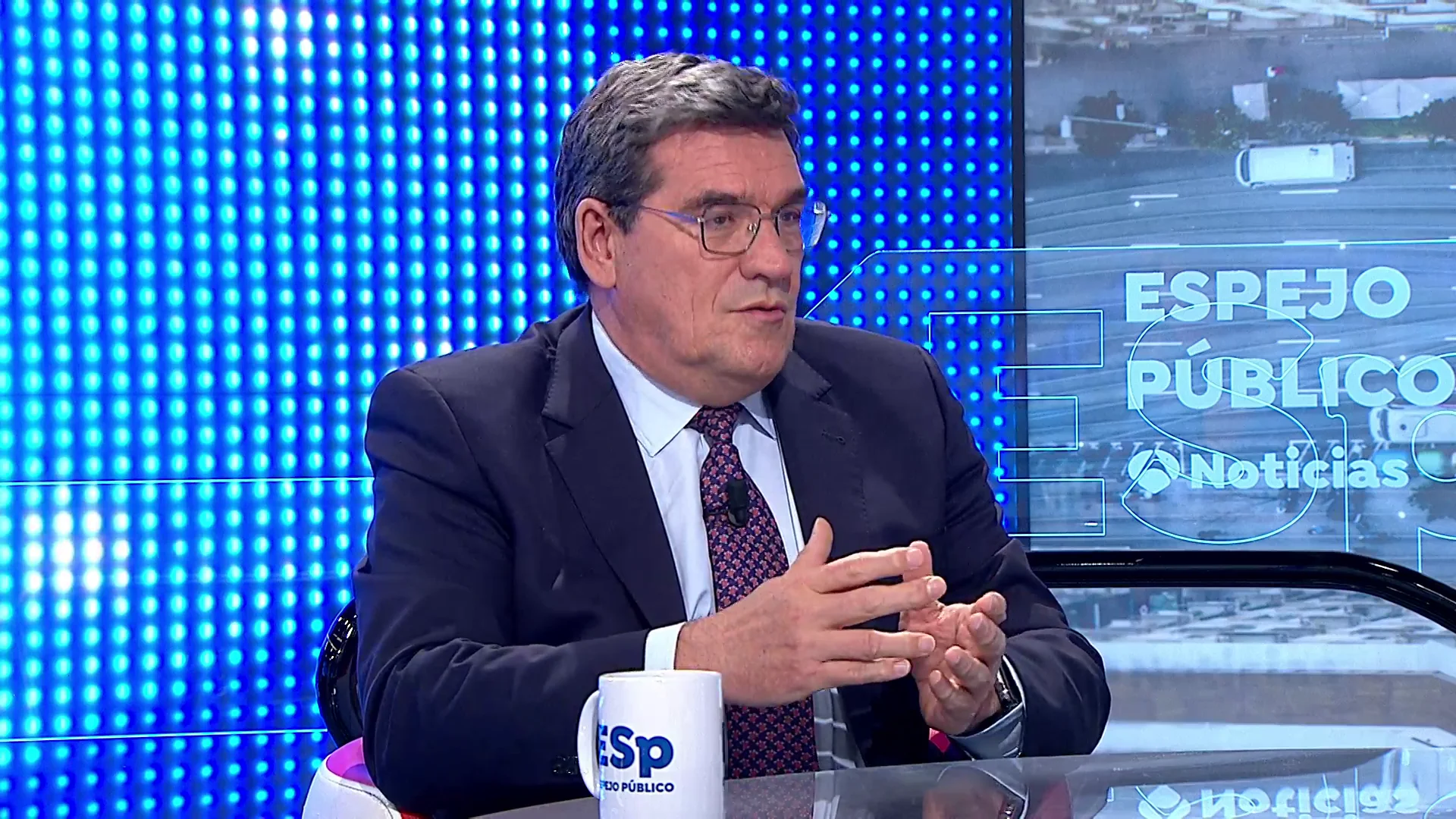 José Luis Escrivá anuncia un acuerdo para que las mutuas de las empresas puedan vacunar en el futuro José Luis Escrivá anuncia un acuerdo para que las mutuas de las empresas puedan vacunar en el futuro