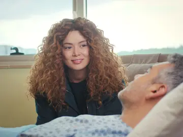 ¡Sirin intenta matar a Sarp! Finge una tregua para vengarse de Bahar en 'Mujer' ¡Sirin intenta matar a Sarp! Finge una tregua para vengarse de Bahar en 'Mujer'