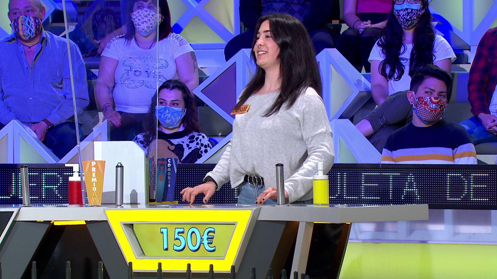 El reproche de una concursante a Jorge Fern&aacute;ndez en &lsquo;La ruleta de la suerte&rsquo;: &ldquo;Resuelvo que t&uacute; la l&iacute;as&rdquo;