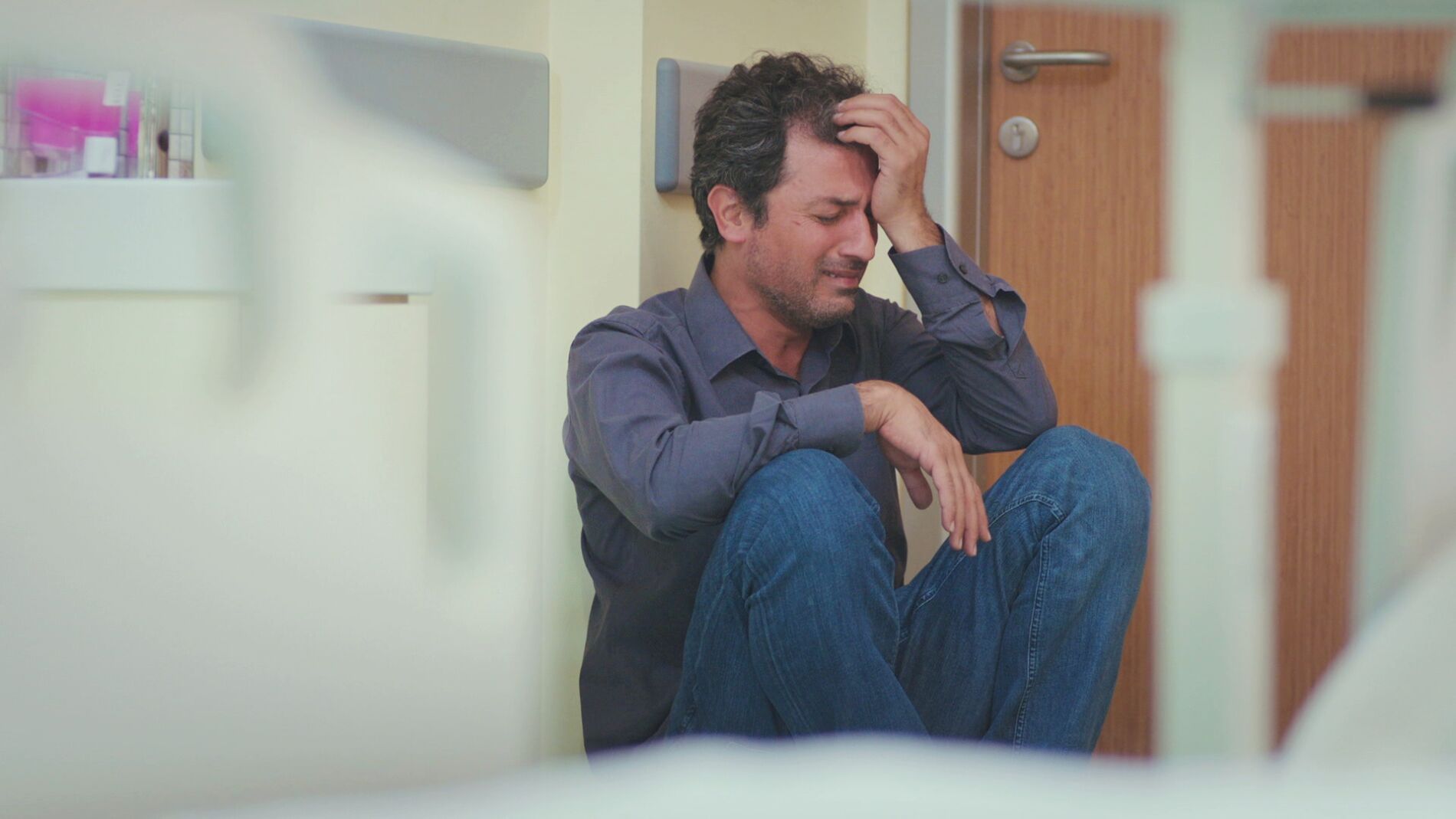 Arif asume la peor de las condenas: el amor de Bahar y Sarp 