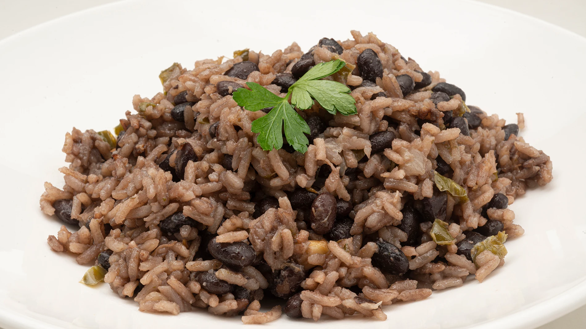 La receta cubana de Karlos Arguiñano: arroz congrí