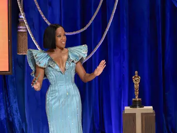 Regina King en los Oscar 2021 Regina King en los Oscar 2021