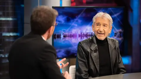 La llamada de José Sacristán a la sociedad: "No somos mucho mejores que la clase política" La llamada de José Sacristán a la sociedad: "No somos mucho mejores que la clase política"