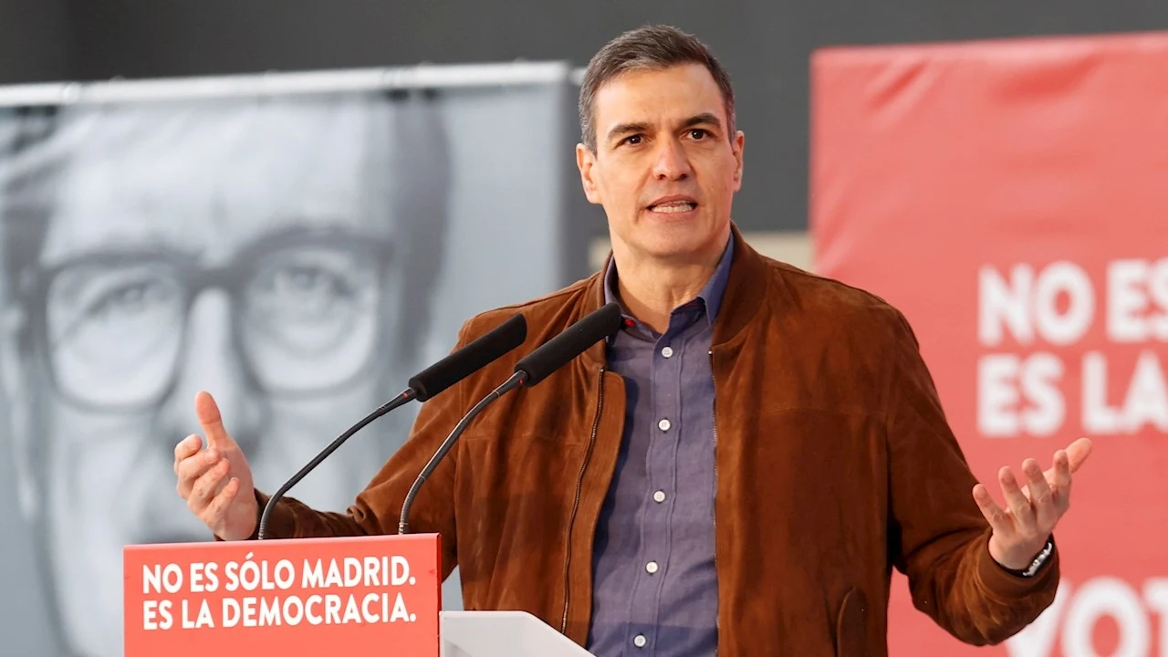 Pedro Sánchez, participa en un acto de campaña del PSOE para apoyar al candidato socialista a la Comunidad de Madrid, Ángel Gabilondo, en Getafe Pedro Sánchez, participa en un acto de campaña del PSOE para apoyar al candidato socialista a la Comunidad de Madrid, Ángel Gabilondo, en Getafe