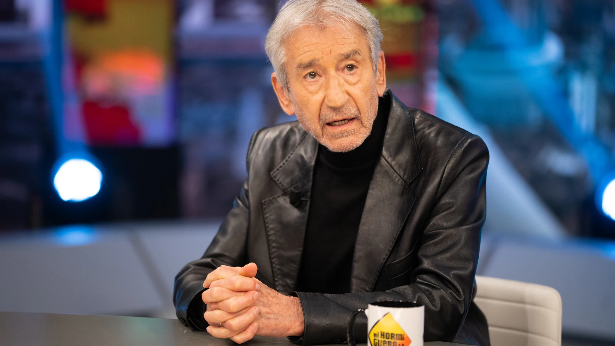 José Sacristán, "encantado" tras vacunarse: "Los tontos negacionistas matan" 