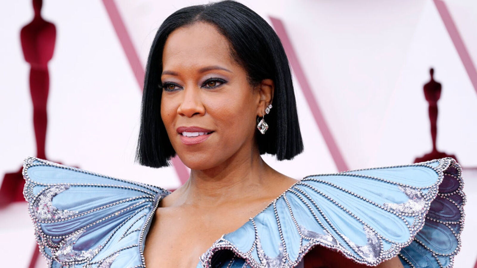 Regina King abre la gala de los Oscar 2021 con una referencia al juicio por la muerte de George Floyd