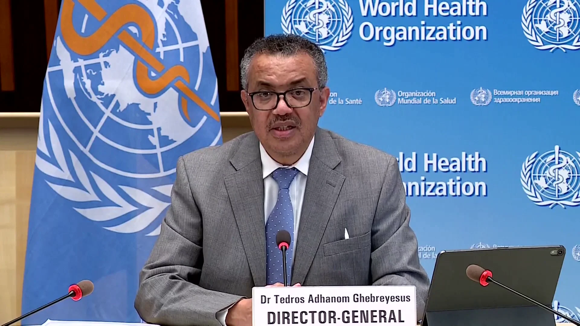 La OMS no ve necesaria una tercera dosis de refuerzo de la vacuna del coronavirus La OMS no ve necesaria una tercera dosis de refuerzo de la vacuna del coronavirus