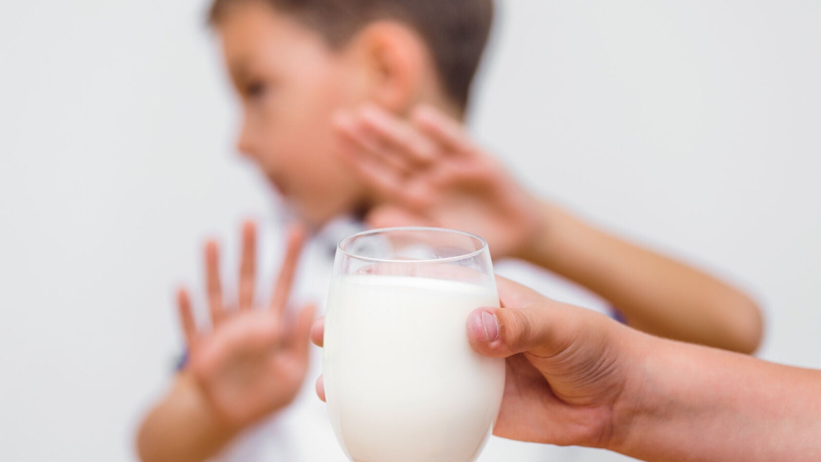 ¿Es lo mismo la alergia a proteína de leche de vaca que la intolerancia a la lactosa?