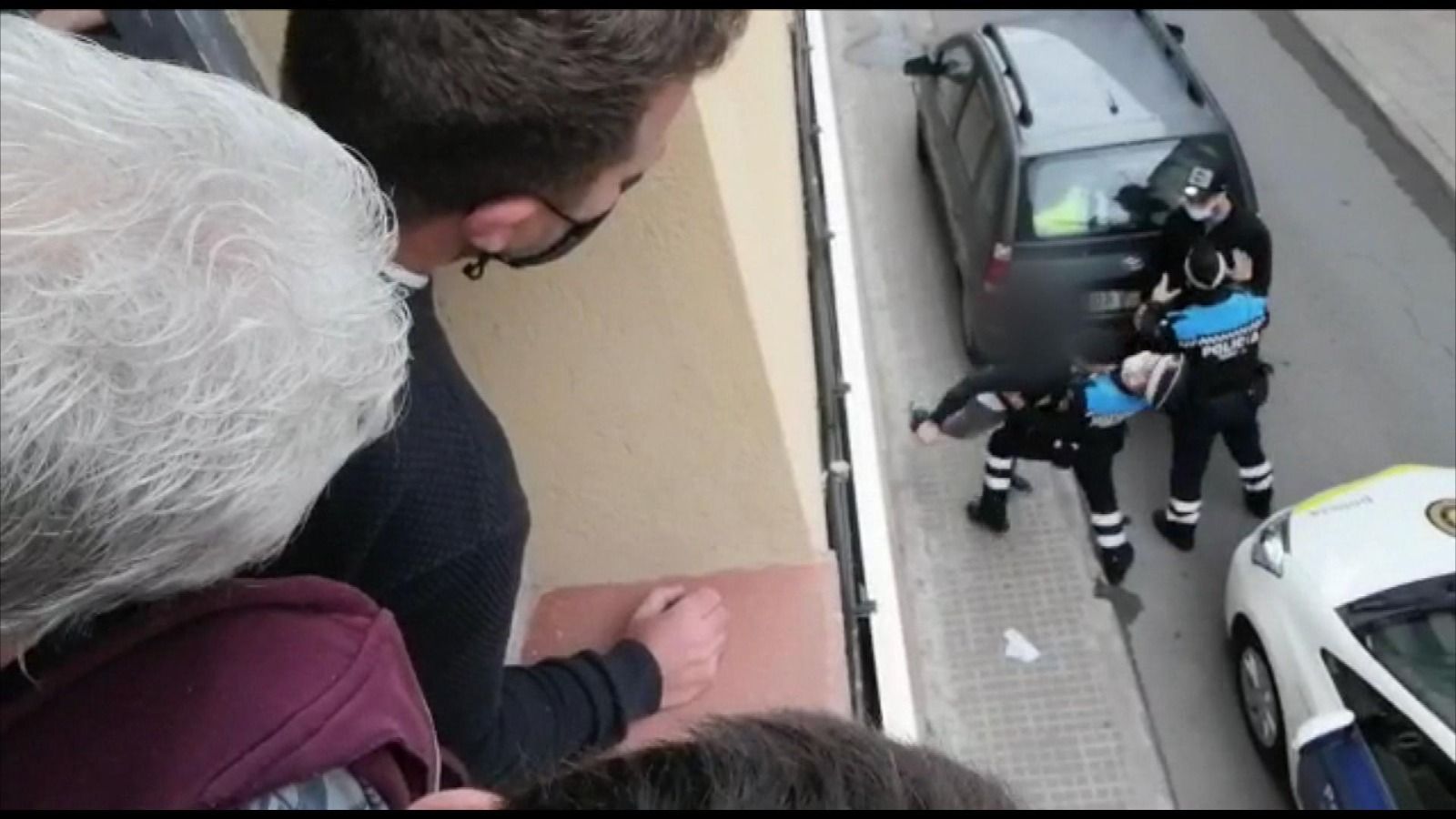 Agrede a un policía en Terrassa para escapar de una multa