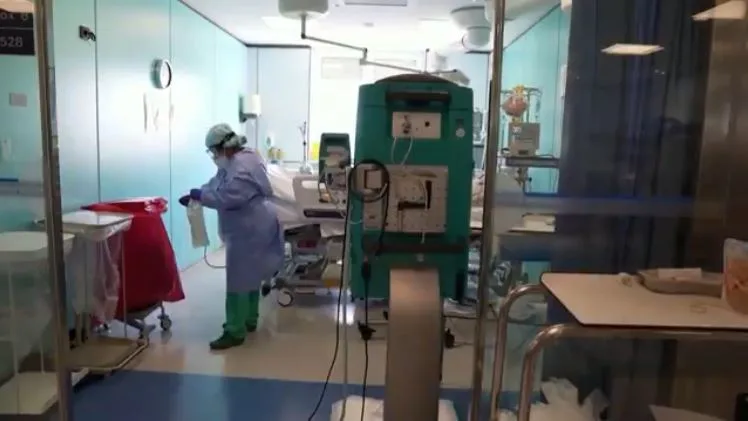 Enfermera en un hospital Enfermera en un hospital