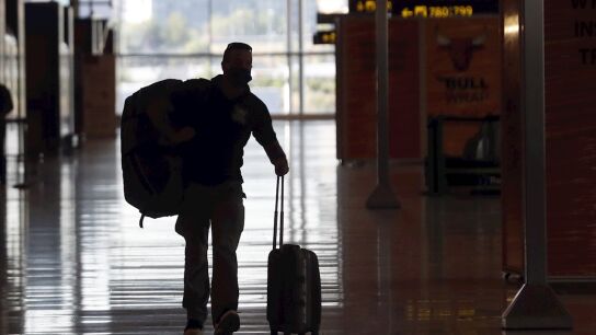 Zona de llegadas de la Terminal 4 del Aeropuerto de Madrid-Barajas Adolfo Su&aacute;rez