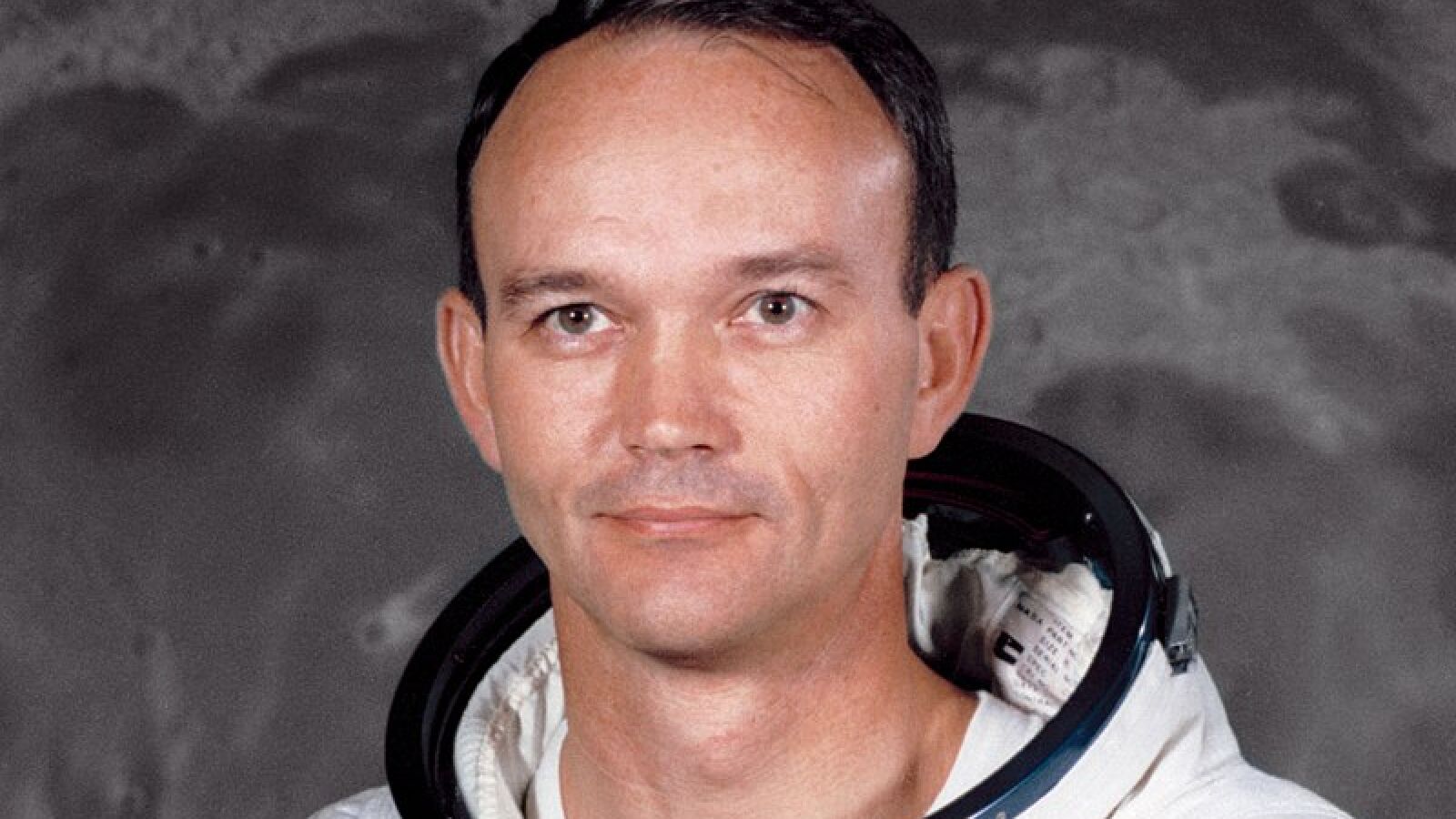 Muere Michael Collins, el astronauta del Apolo 11 que viajó a la Luna con Neil Armstrong y Buzz Aldrin