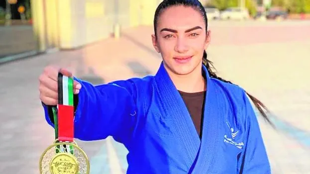 Elo&iacute;sa Cristina Crespo, la campeona del mundo de jiu jitsu a la que despidieron por ir al funeral de su madre