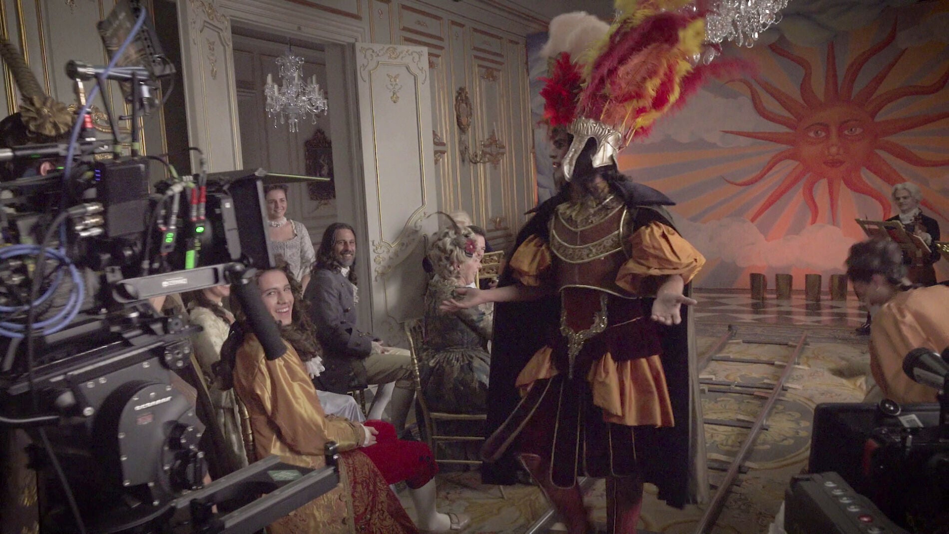 El recital de Farinelli tras las c&aacute;maras de 'La cocinera de Castamar': 'I will survive', bailes y momentos de angustia