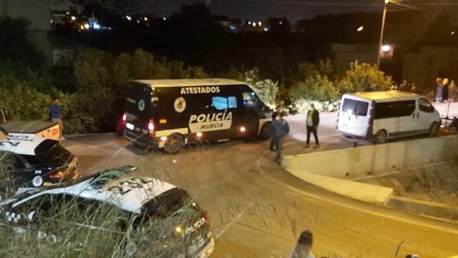 Muere un niño de 16 meses en Murcia al ser atropellado de noche por un camión
